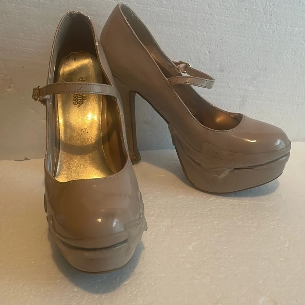 Charlotte Russe shifty platform ultra high heels nude formal women’s size 8